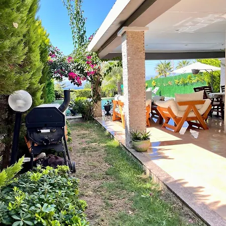 Sea Front Private With Salt Pool Villa Çeşme