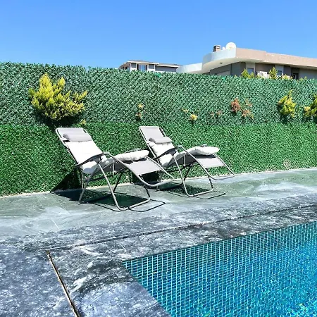 Sea Front Private With Salt Pool Villa Cesme